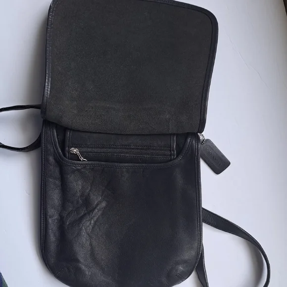 Coach Black Leather Logo Tag Accessory - Picture 10 of 10